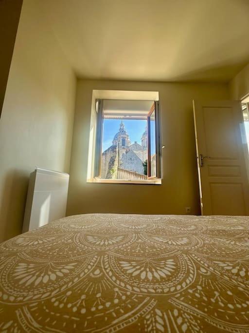 Appartement Au Coeur De La Ville Fortifiee Boulogne-sur-Mer Exteriör bild